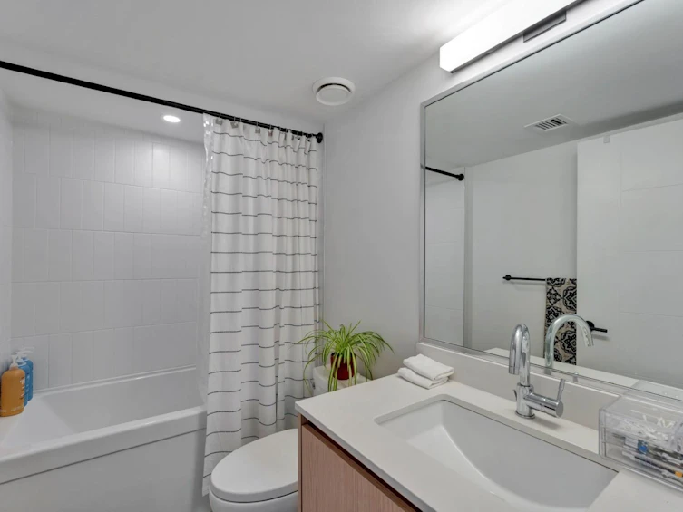 3-752 E 3rd Street, North Vancouver, BC, V7L 1G9 - 31