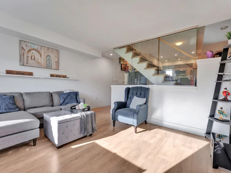 3-752 E 3rd Street, North Vancouver, BC, V7L 1G9 - 11