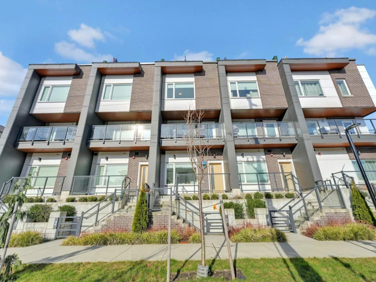 3-752 E 3rd Street, North Vancouver, BC, V7L 1G9 - 2