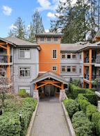 106 3125 Capilano Crescent