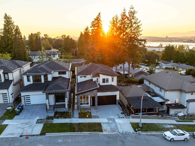 11481 138a Street, Surrey, BC, V3R 0J3 - 33