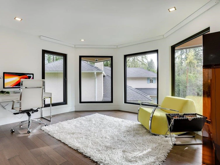 4577 Capilano Road, North Vancouver, BC, V7R 4K3 - 23