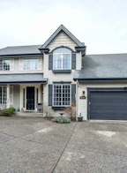 5465 Highroad Crescent