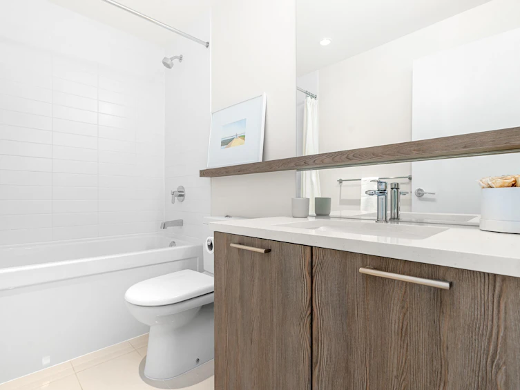 205-615 E 3rd Street, North Vancouver, BC, V7L 0G3 - 24