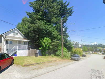 1041 James Avenue - 2