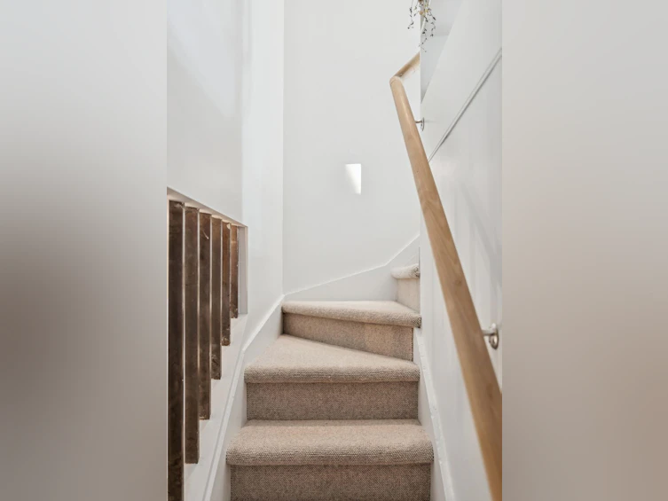 1851 E 16th Avenue, Vancouver, BC, V5N 2G7 - 20