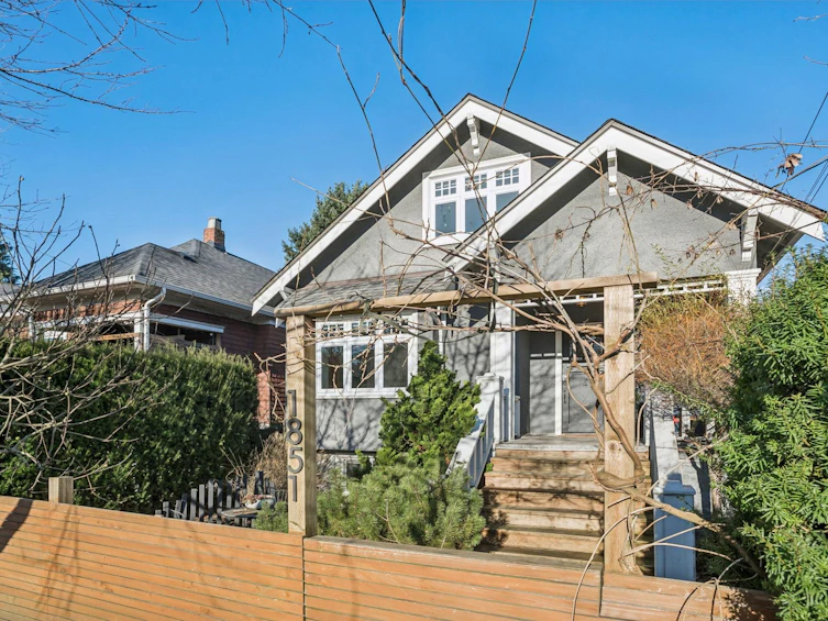 1851 E 16th Avenue, Vancouver, BC, V5N 2G7 - 2