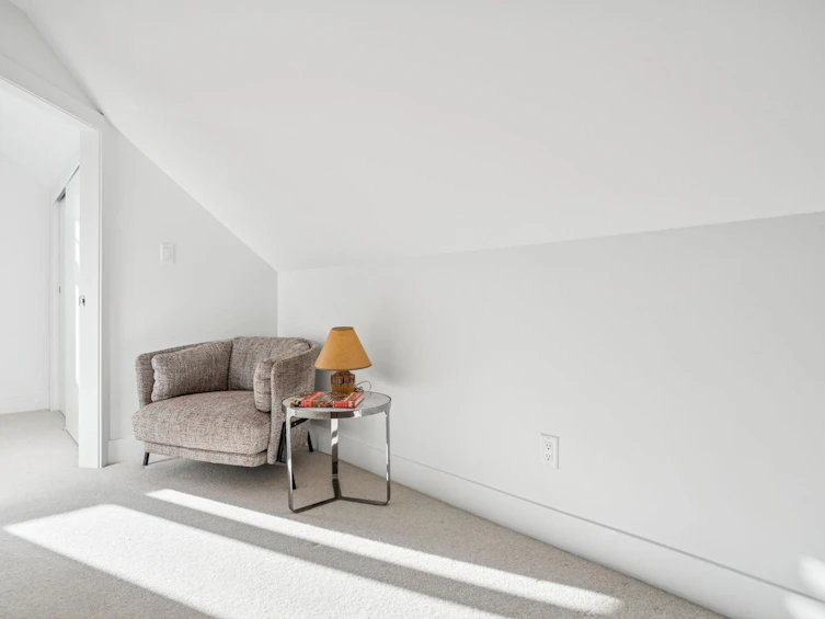 1851 E 16th Avenue, Vancouver, BC, V5N 2G7 - 26