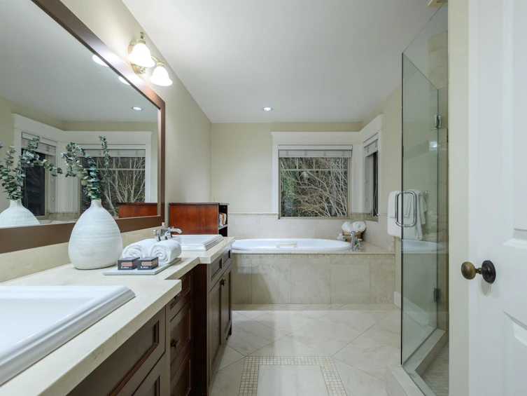 3402 Anne Macdonald Way, North Vancouver, BC, V7G 2S7 - 14