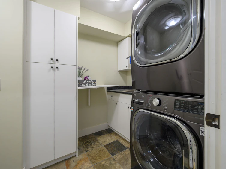 3402 Anne Macdonald Way, North Vancouver, BC, V7G 2S7 - 20