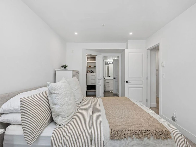 232-4550 Fraser Street, Vancouver, BC, V5V 4G8 - 21