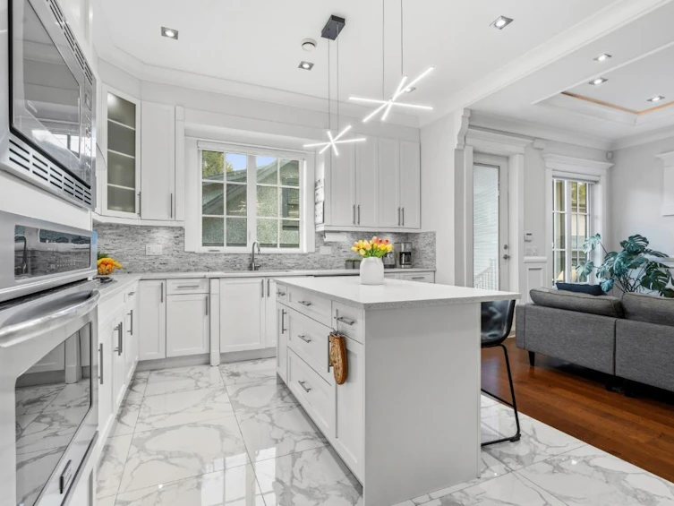 5058 Dunbar Street, Vancouver, BC, V6N 1V6 - 9