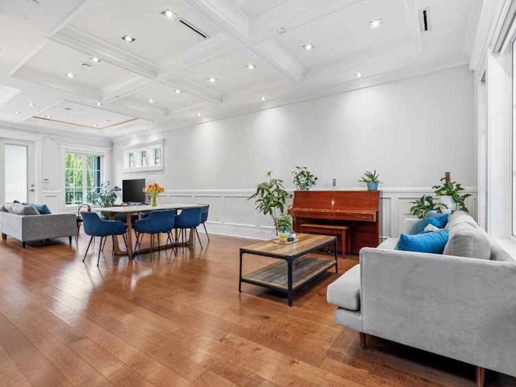 5058 Dunbar Street, Vancouver, BC, V6N 1V6 - 3