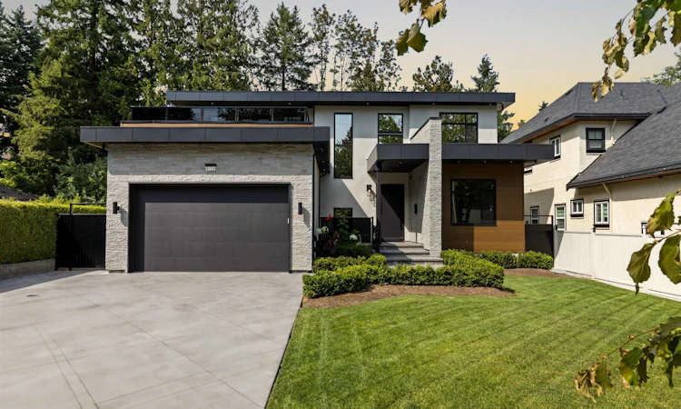 13093 98a Avenue