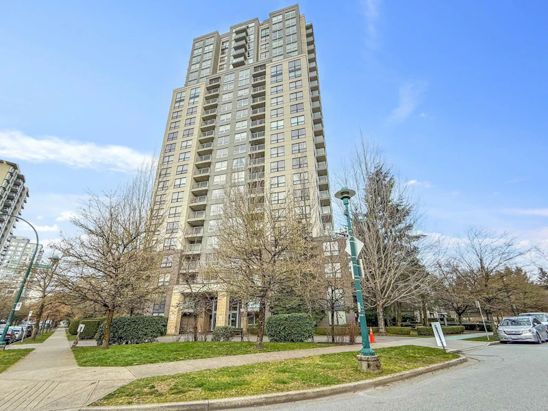 1101 - 3663 Crowley Drive, Vancouver BC V5R 6H4