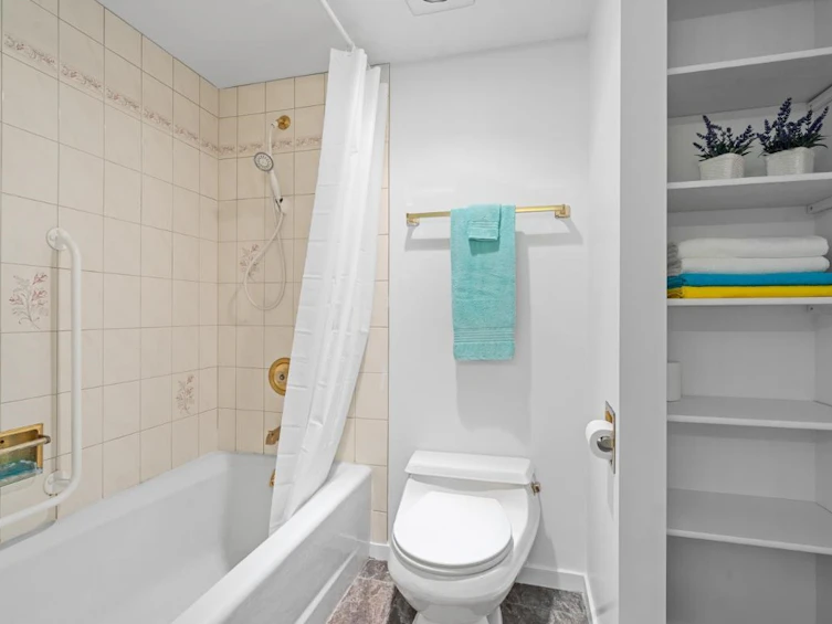 106-4900 Cartier Street, Vancouver, BC, V6M 4H2 - 17