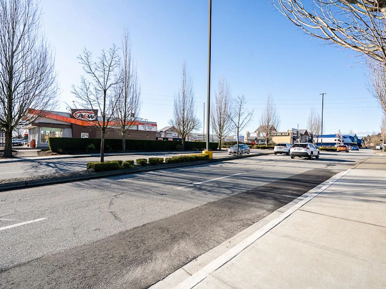 112-250 Salter Street, New Westminster, BC, V3M 0B7 - 34