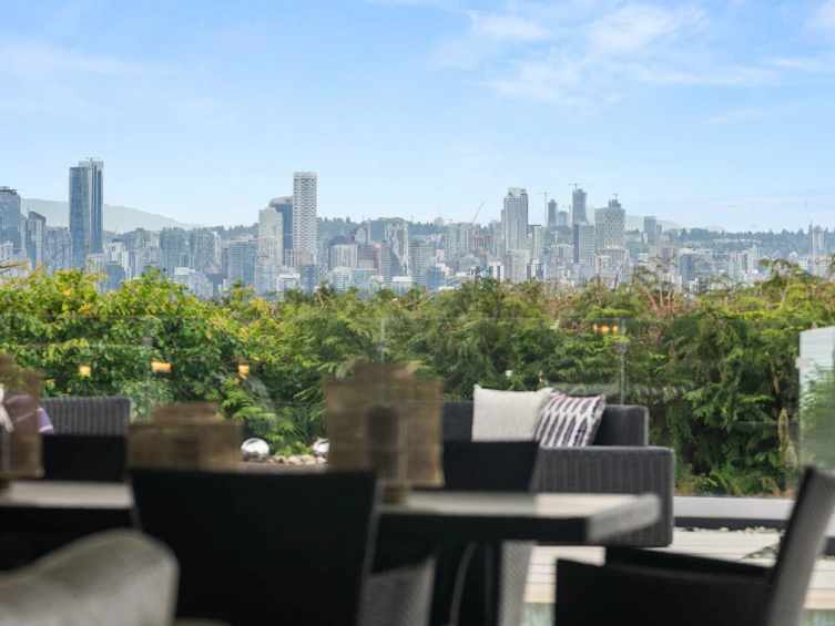 1265 Queens Avenue, West Vancouver, BC, V7S 2K4 - 2