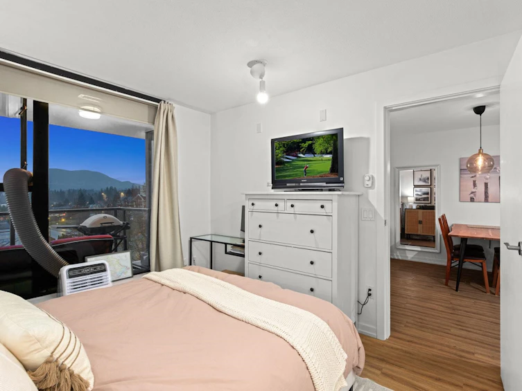 807-683 W Victoria Park, North Vancouver, BC, V7M 0A2 - 14