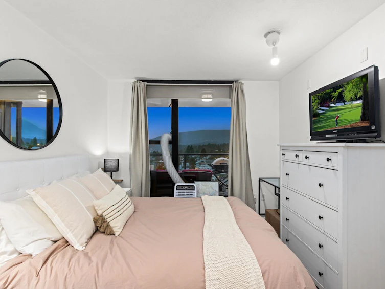 807-683 W Victoria Park, North Vancouver, BC, V7M 0A2 - 13
