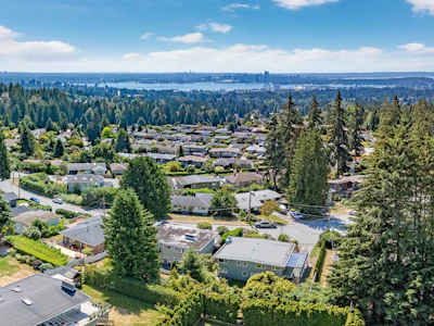 472 Crestwood Avenue - 4