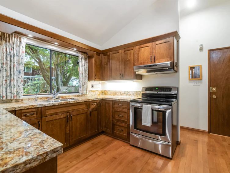 4262 Yuculta Crescent, Vancouver, BC, V6N 3R5 - 11