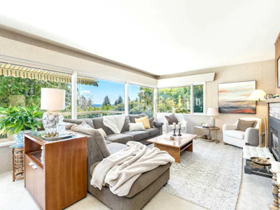 792 Anderson Crescent - 4