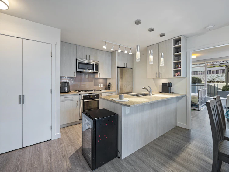 206-608 Belmont Street, New Westminster, BC, V3M 0G8 - 17
