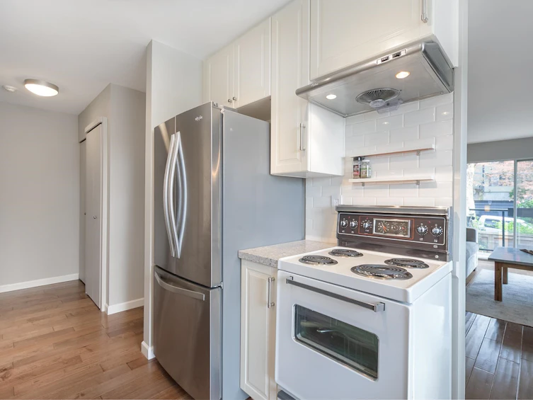 213-230 Mowat Street, New Westminster, BC, V3M 4B2 - 17