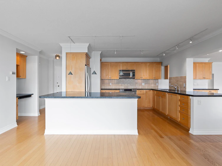 203-150 24th Street, West Vancouver, BC, V7V 4G8 - 7