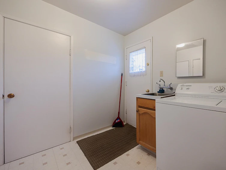 4638 53 Street, Delta, BC, V4K 2Z1 - 9