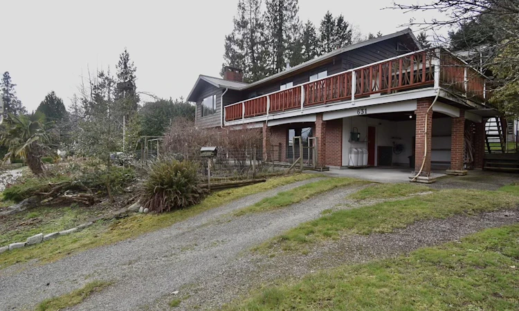 631 Wyngaert Road