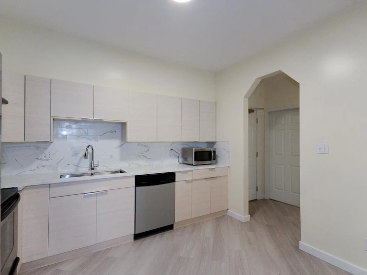 107-8700 Jones Road, Richmond, BC, V6Y 3X7 - 4