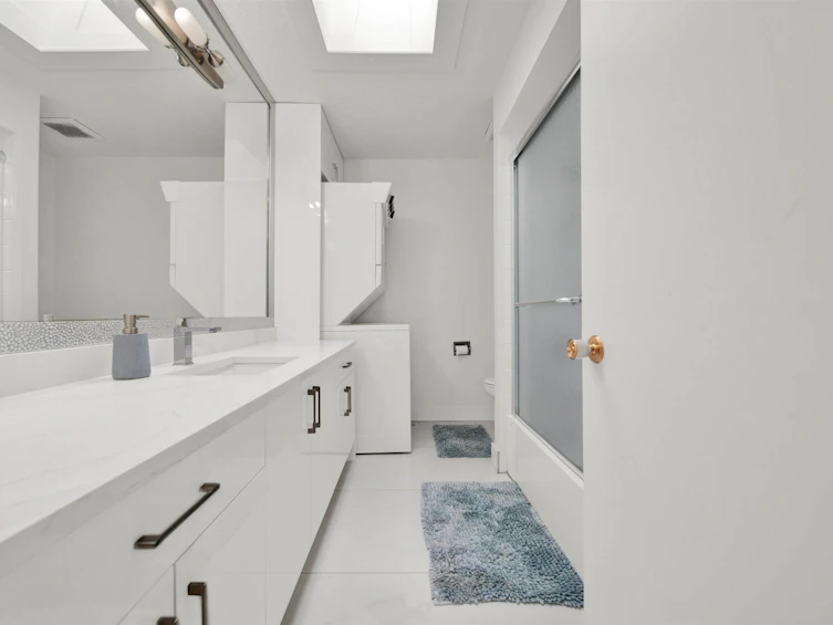 11488 140 Street, Surrey, BC, V3R 3G8 - 10