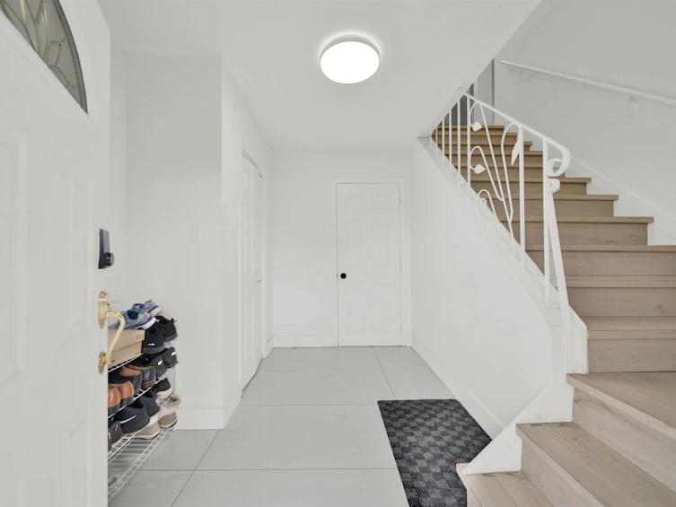 11488 140 Street, Surrey, BC, V3R 3G8 - 4