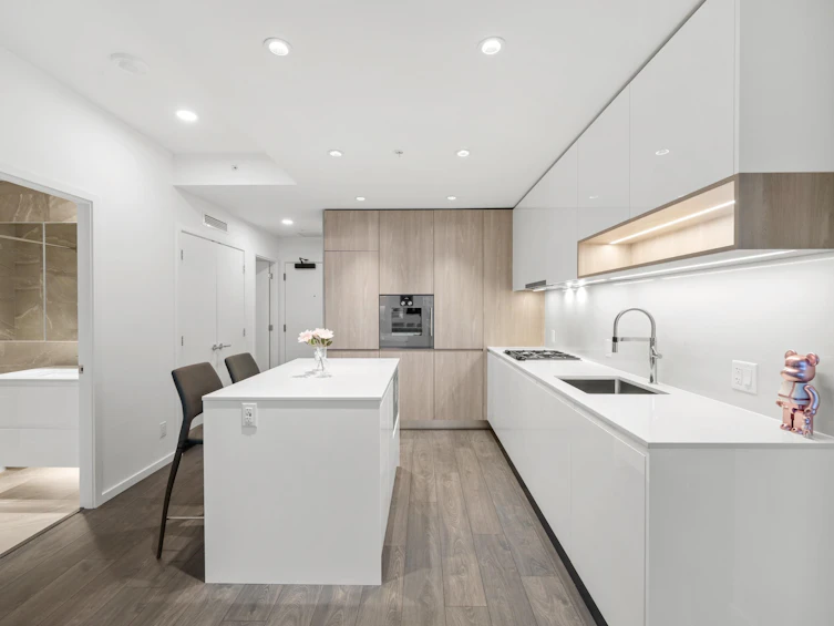 1203-6300 Minoru Boulevard, Richmond, BC, V6Y 0N1 - 3