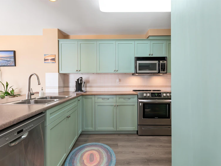 1-46321 Cessna Drive, Chilliwack, BC, V2P 1A7 - 20