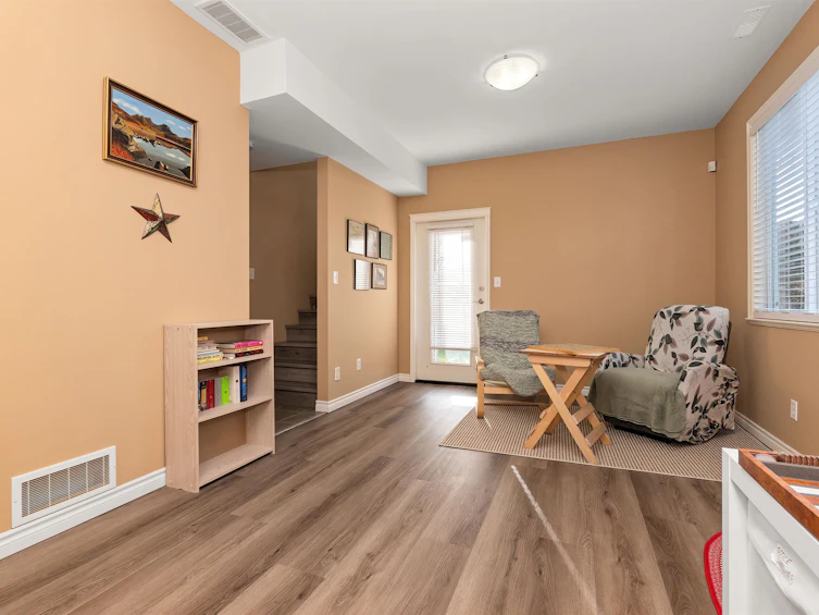 1-46321 Cessna Drive, Chilliwack, BC, V2P 1A7 - 33