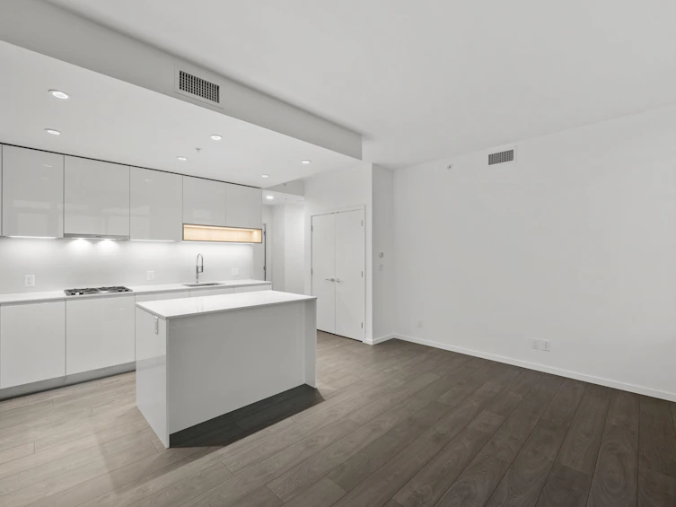 1301-6200 Minoru Boulevard, Richmond, BC, V6Y 0M9 - 9