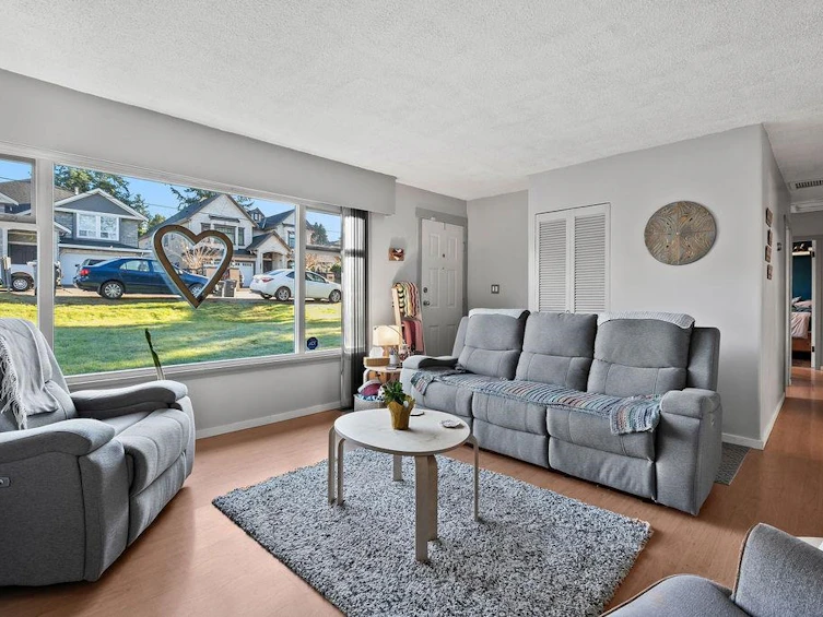 10131 128a Street, Surrey, BC, V3T 3E5 - 7