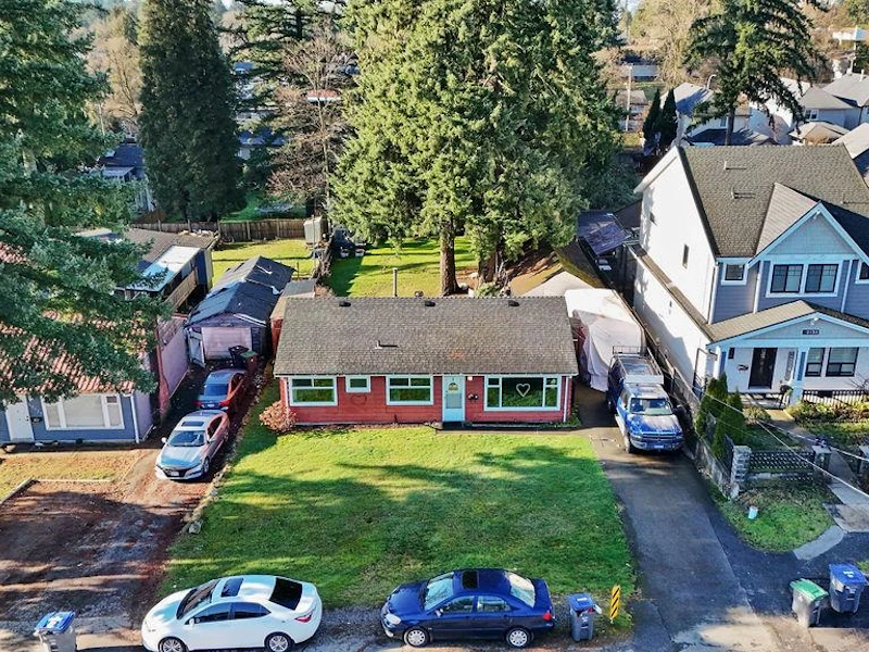 10131 128a Street, Surrey BC V3T 3E5