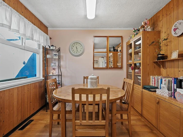 10131 128a Street, Surrey, BC, V3T 3E5 - 12