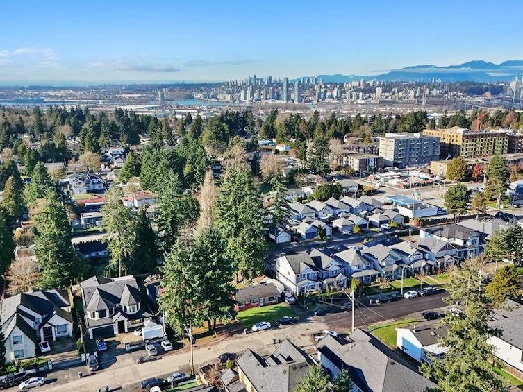10131 128a Street, Surrey, BC, V3T 3E5 - 2