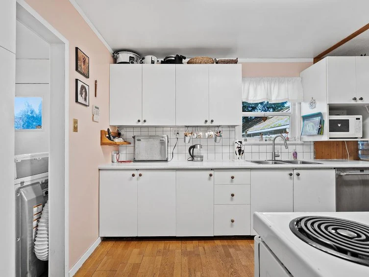 10131 128a Street, Surrey, BC, V3T 3E5 - 14