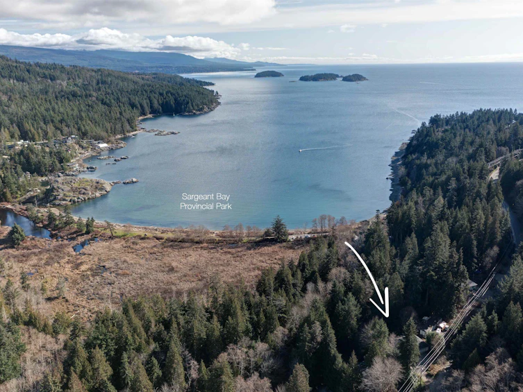 7629 Redrooffs Road, Halfmoon Bay, BC, V7Z 1C4 - 35