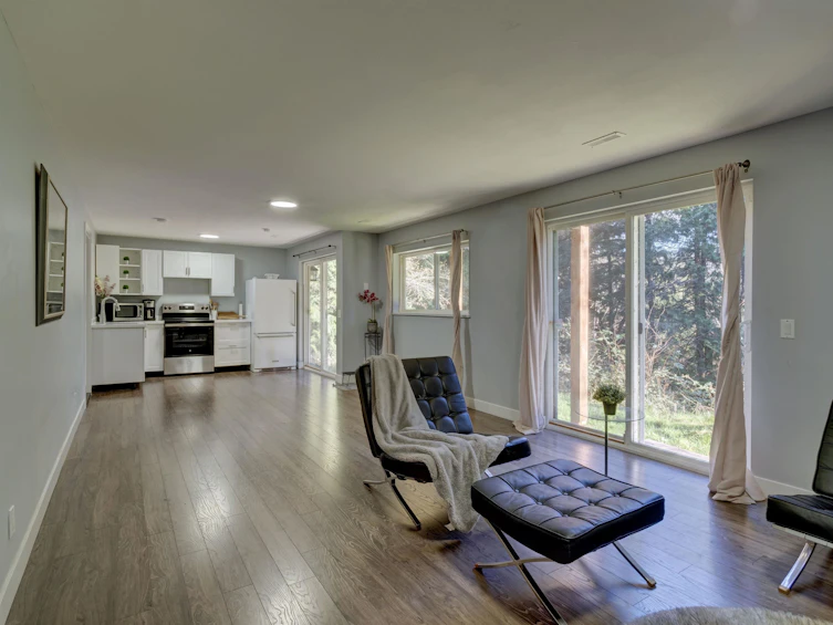 7629 Redrooffs Road, Halfmoon Bay, BC, V7Z 1C4 - 25