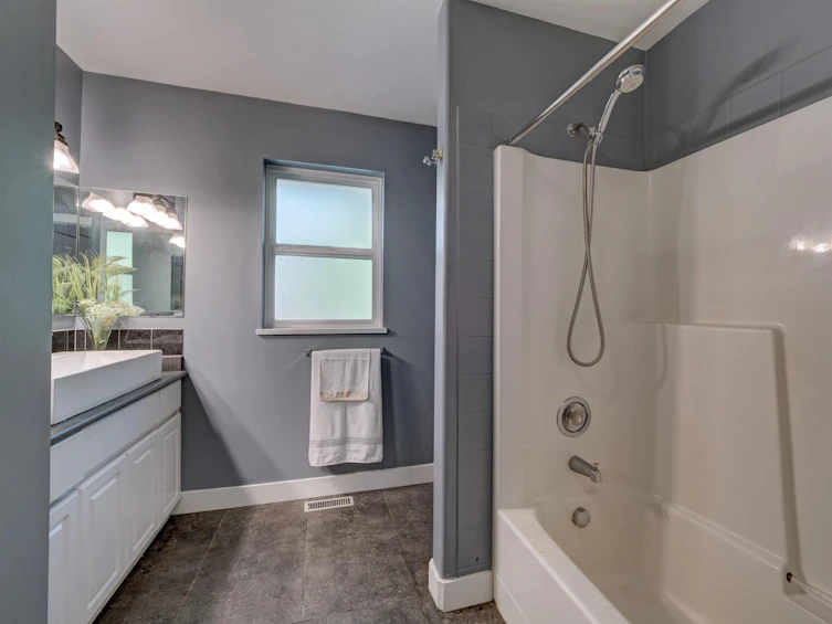 7629 Redrooffs Road, Halfmoon Bay, BC, V7Z 1C4 - 19