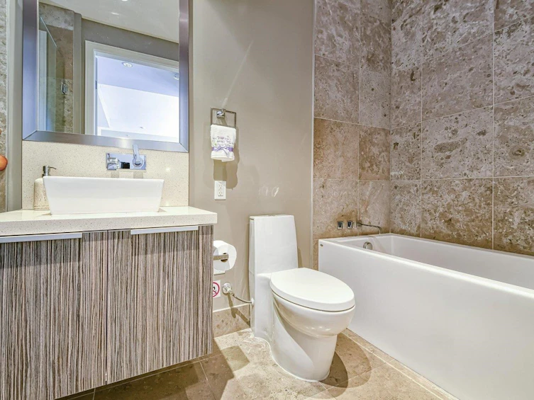 310-1616 Columbia Street, Vancouver, BC, V5Y 0B7 - 13