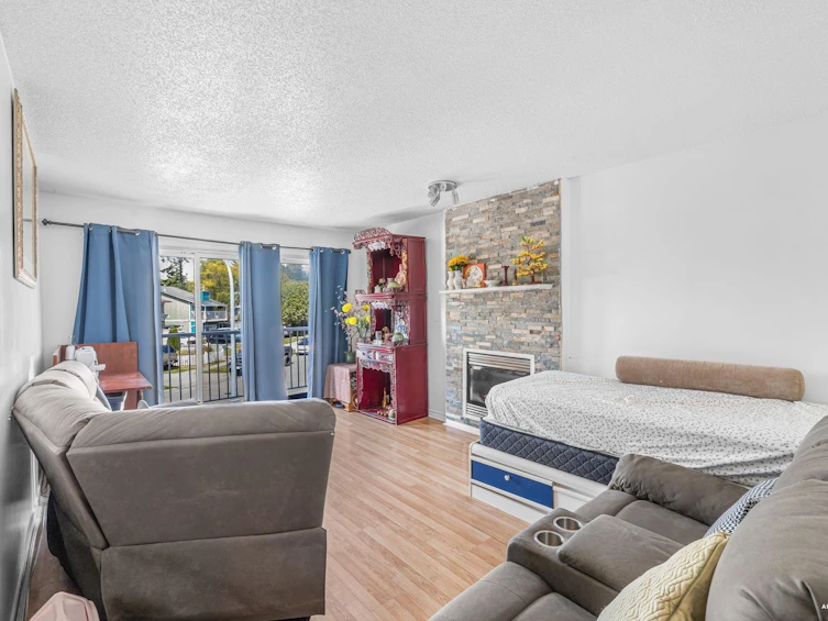 216 Davis Crescent, Langley, BC, V4W 3K7 - 9