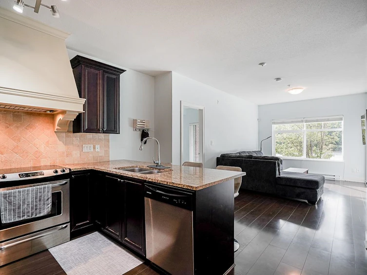316-6480 195a Street, Surrey, BC, V4N 6P1 - 6